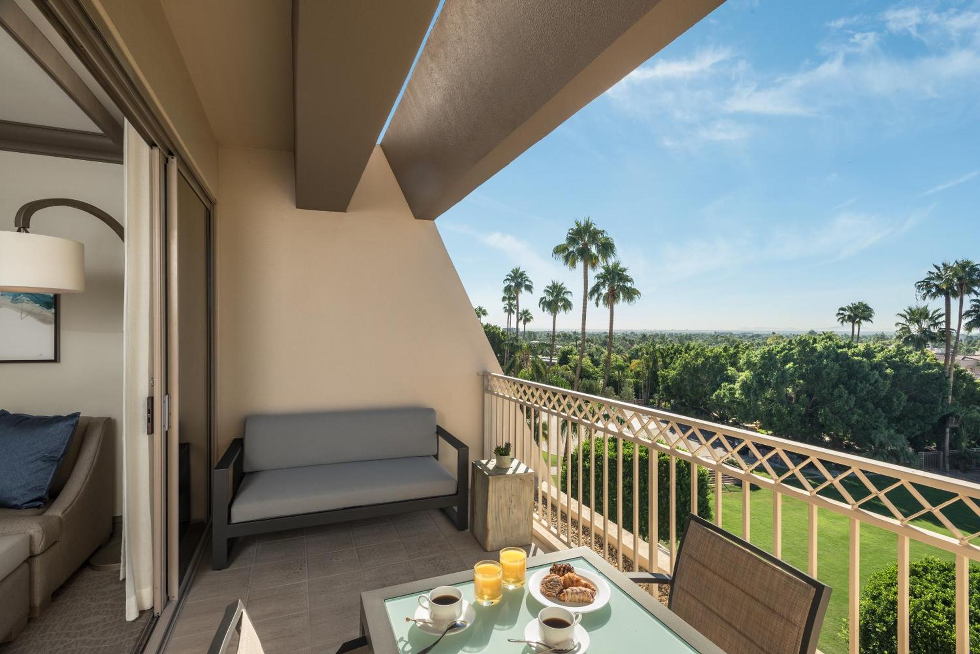 The Phoenician, A Luxury Collection Resort, Скотсдейл Стая снимка
