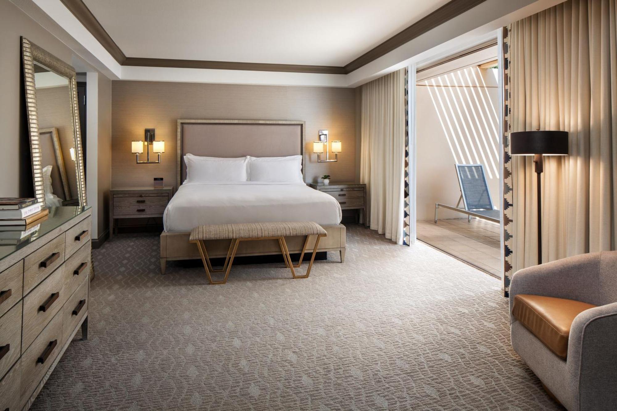 The Phoenician, A Luxury Collection Resort, Скотсдейл Екстериор снимка